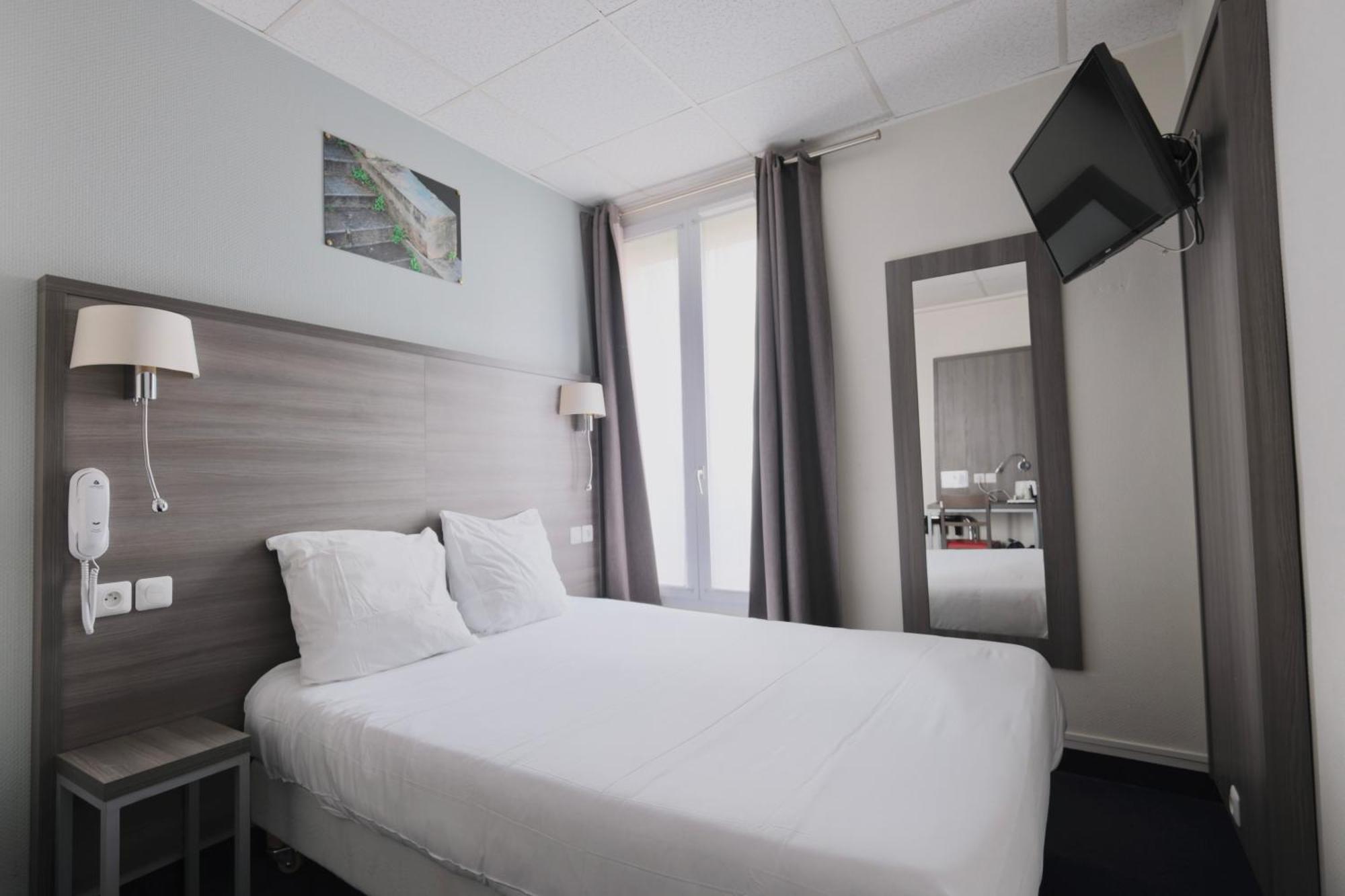 Hipotel Lilas Gambetta Paryż Zewnętrze zdjęcie